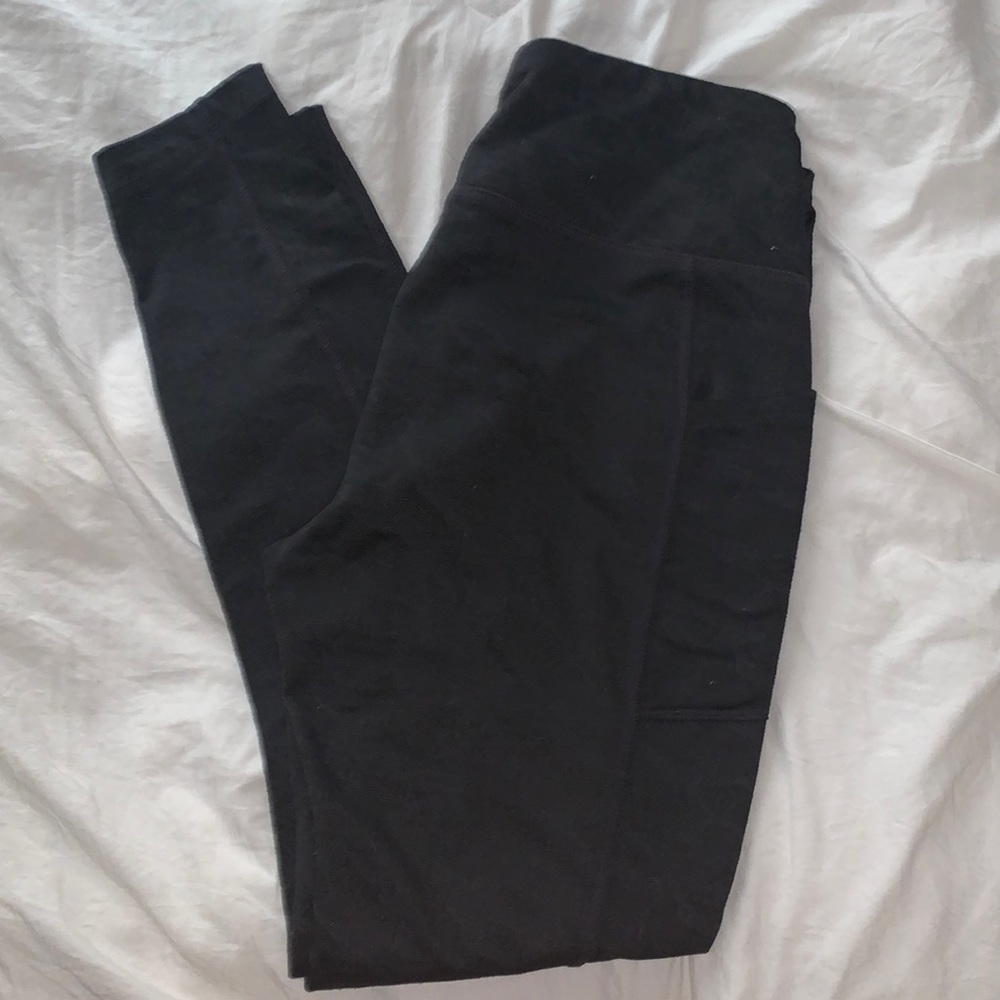 Black legging with pockets